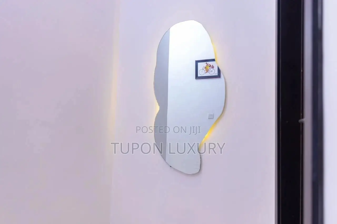 Luxury 2bedroom Apartment With Snooker in Lekki Phase 1