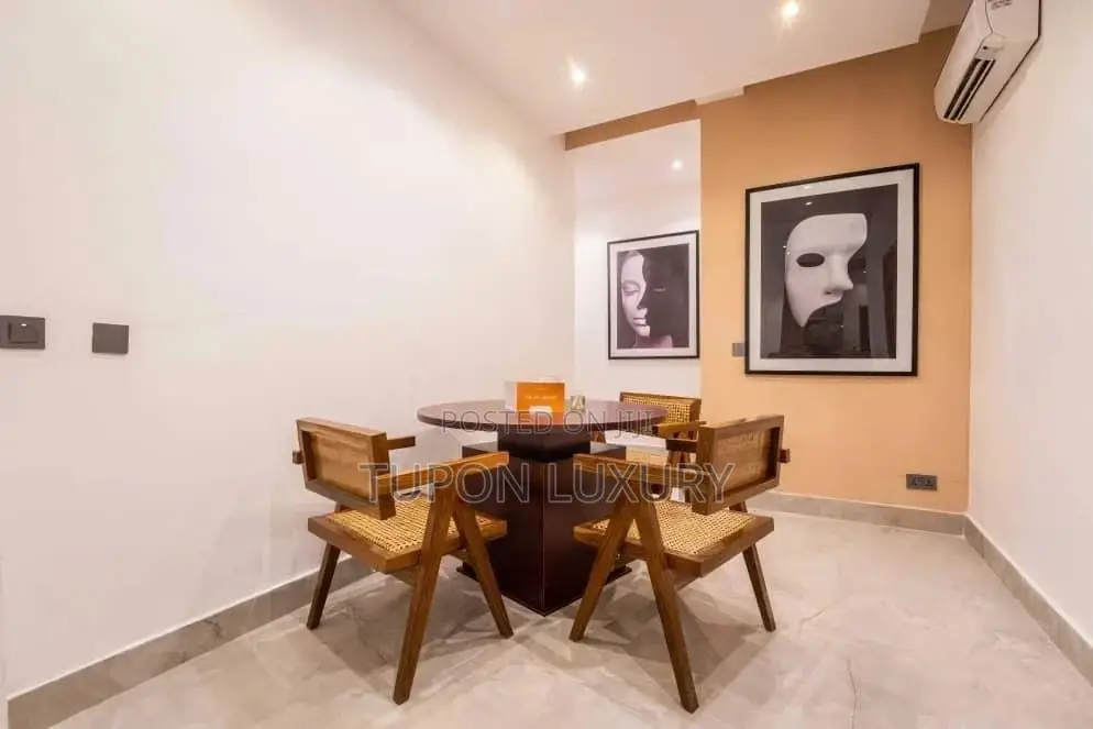 3bedroom Waterfront in Ikoyi, Banana Island. in Banana Island