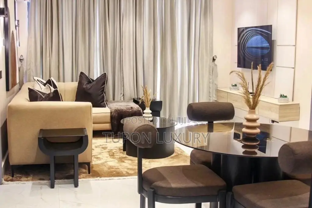 Luxury 3bedroom With City View in Ikoyi, Banana Island. in Banana Island