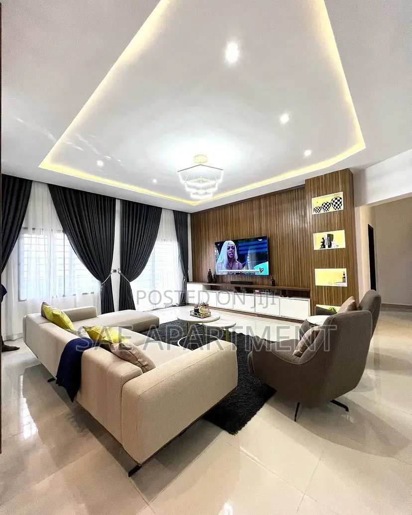 Well Furnished Three Bedroom- Jahi Abuja in Jahi
