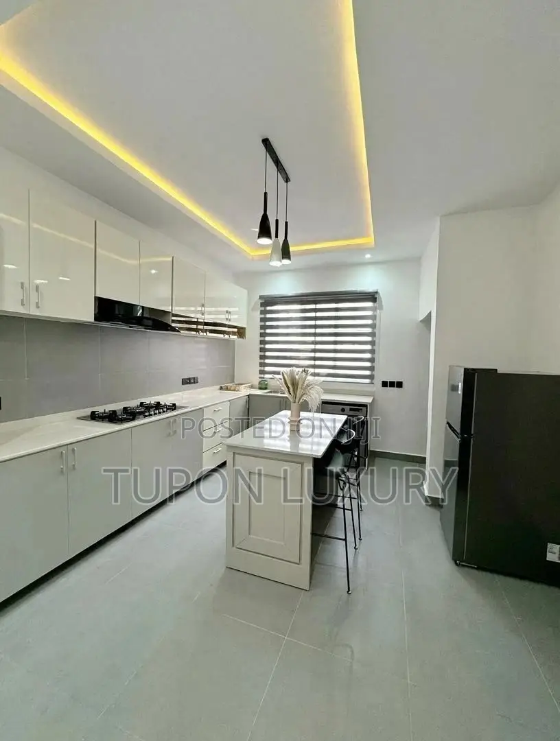 Premium 3bedroom With Pool and Gym in Ikate
