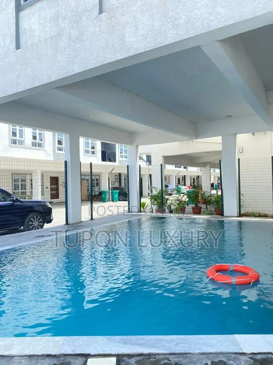 Luxury 4bedroom Duplex With Pool, Gym, Snooker Ps5 in Chevron
