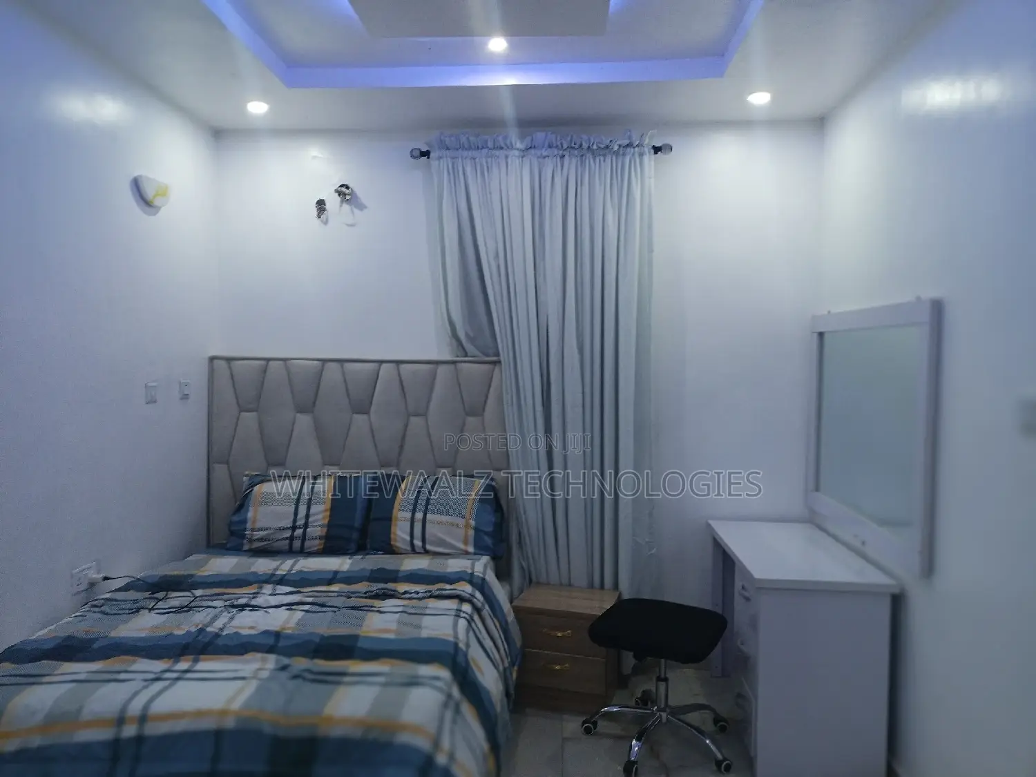 Whitewaalz Serviced Self Contain Apartment in Phase 2 / Jikwoyi