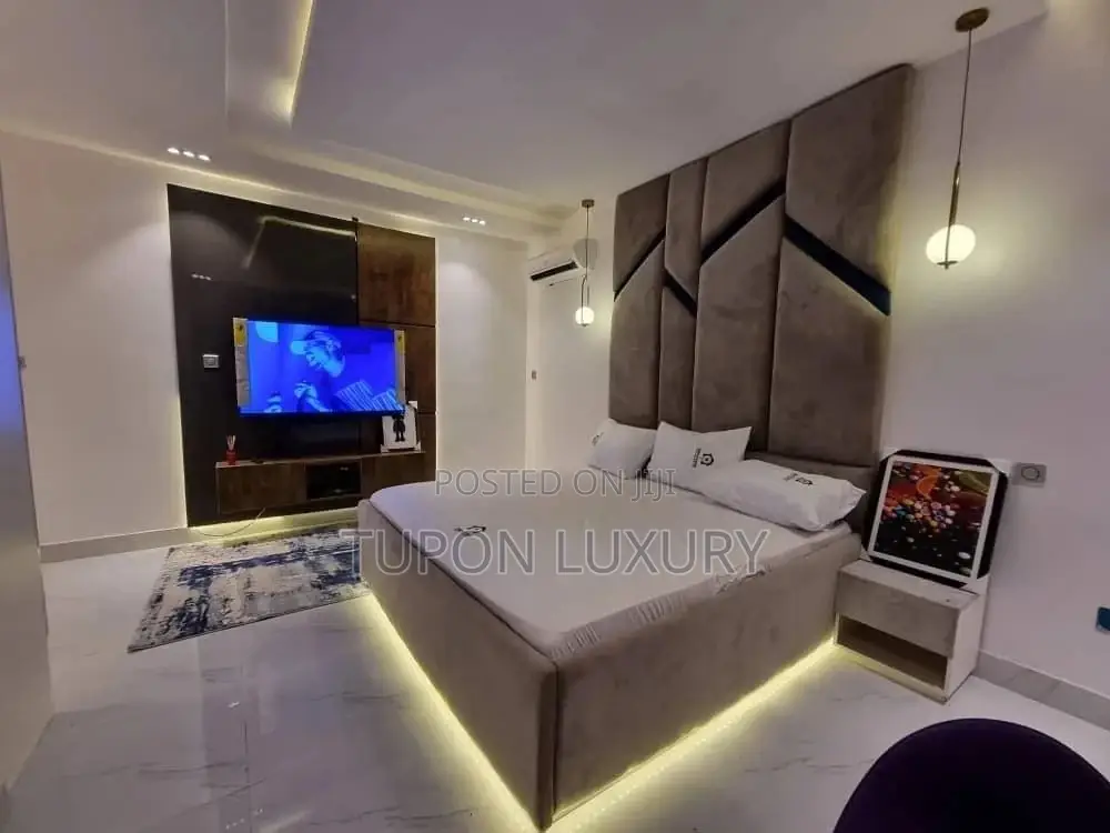 Luxury 3 Bedroom Apartment Inside Banana Island in Banana Island