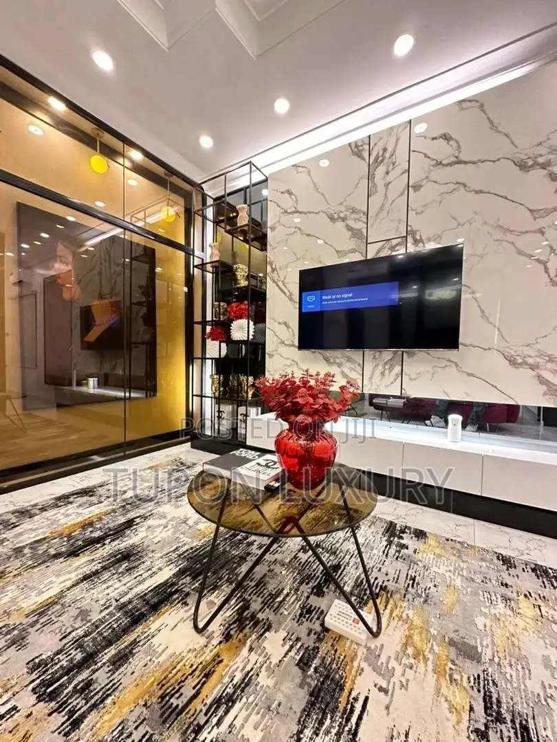 Luxury 1bedroom in Chevron in Chevron