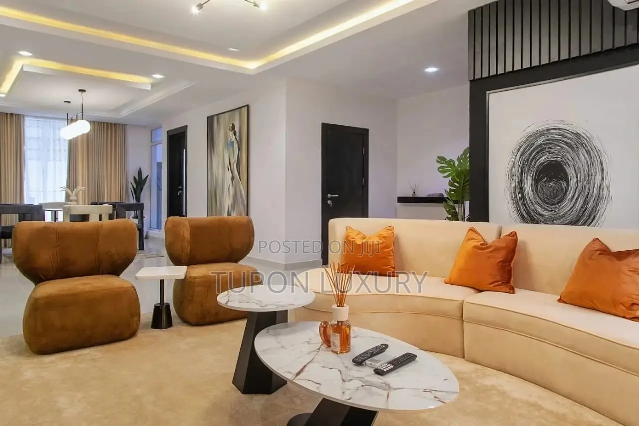 Luxury 3bdrm With Swimming Pool, in-House Cinema and Gym. in Victoria Island
