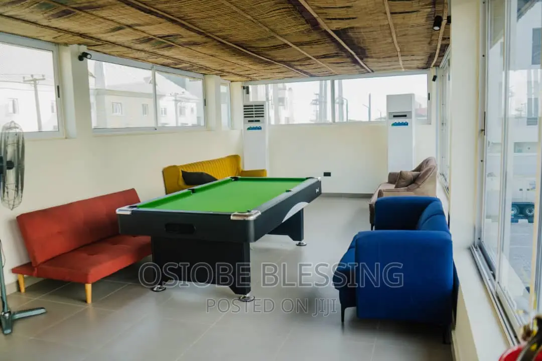 Luxury 3bedrooms Apartment With Pool in V.I Lagos in Victoria Island