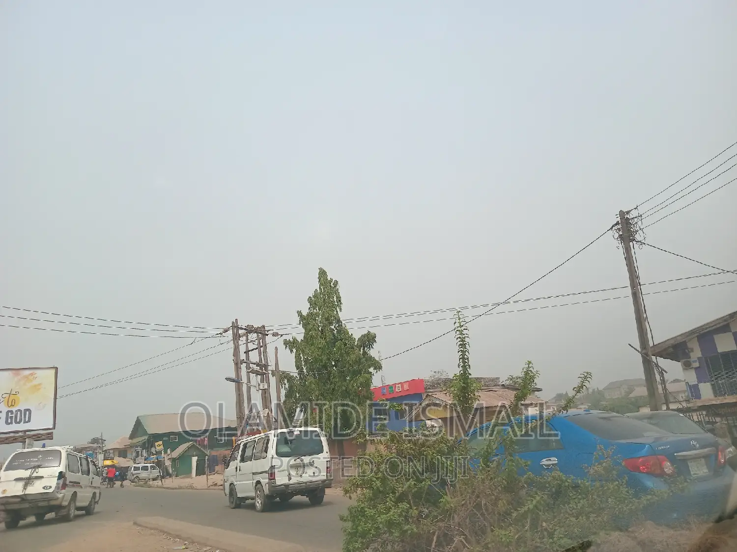Mayfair, Large Property in Ife