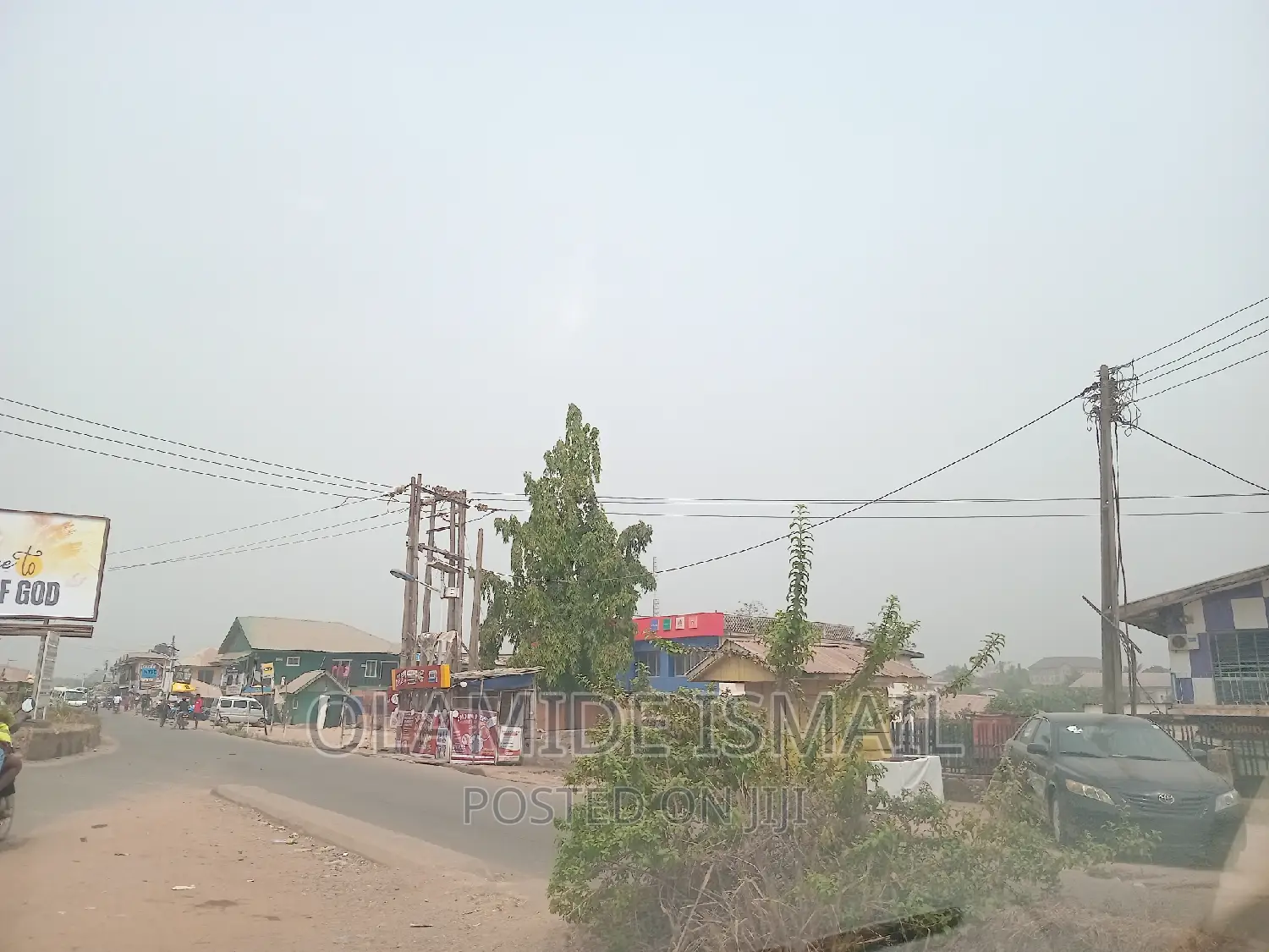 Mayfair, Large Property in Ife