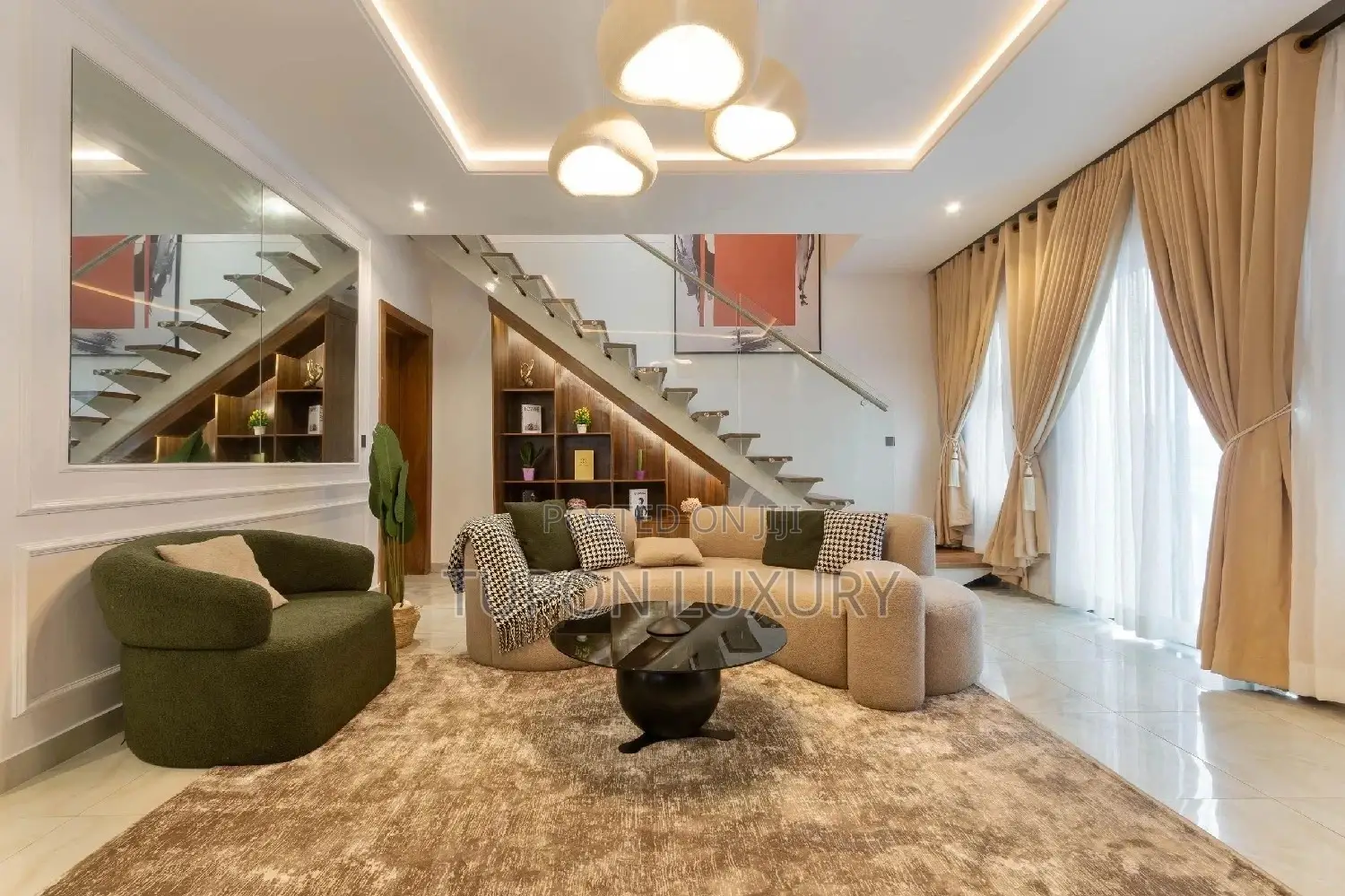 Luxury 2bedroom Apartment in Lekki Phase 1 With Pool in Lekki Phase 1
