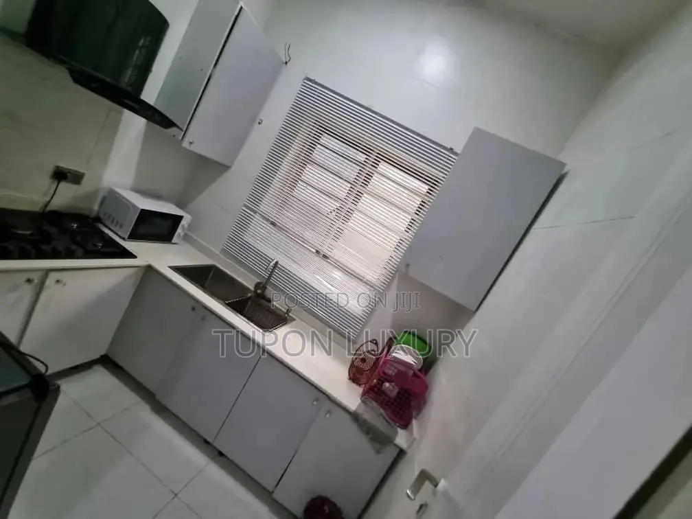 Luxury 1bedroom Apartment With Pool in Ikate in Ikate
