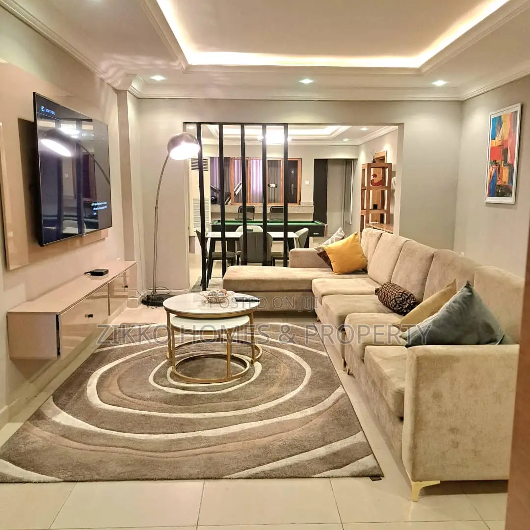 3bedroom Short-Let at Ikoyi in Ikoyi