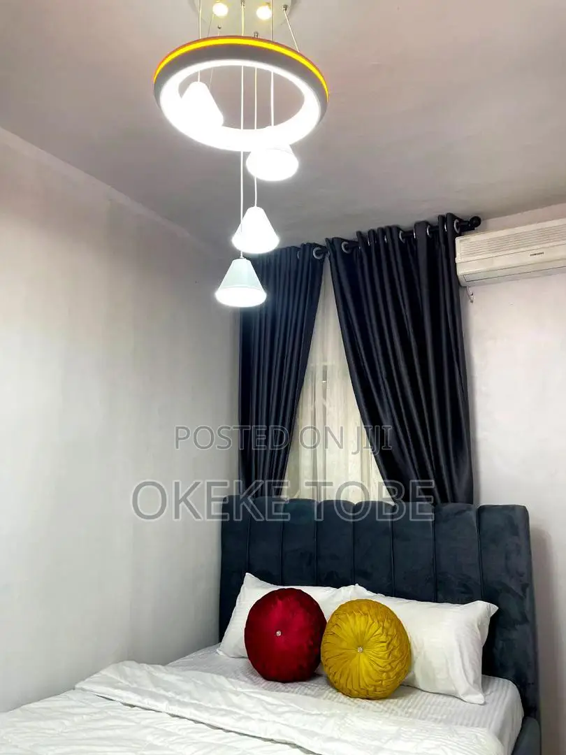 Beautiful 1 Bedroom Shortlet at Ikeja in Adeniyi Jones