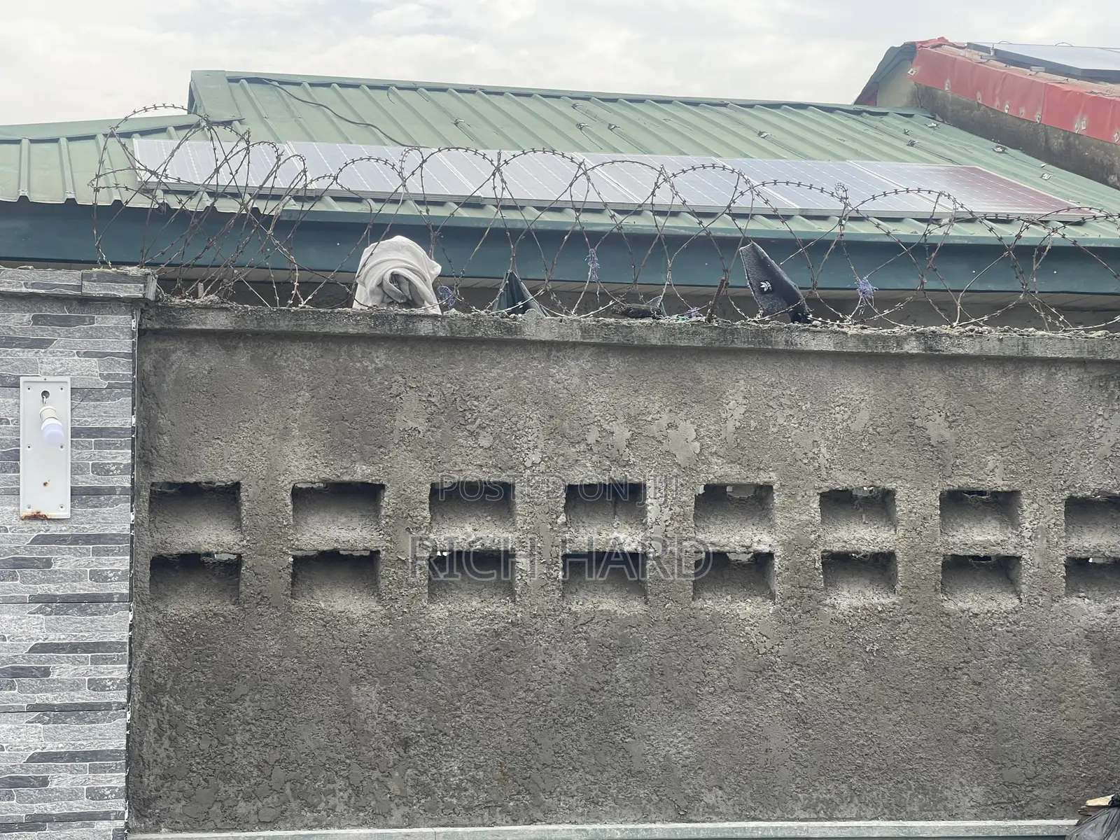 Portable Room Space in Ajah