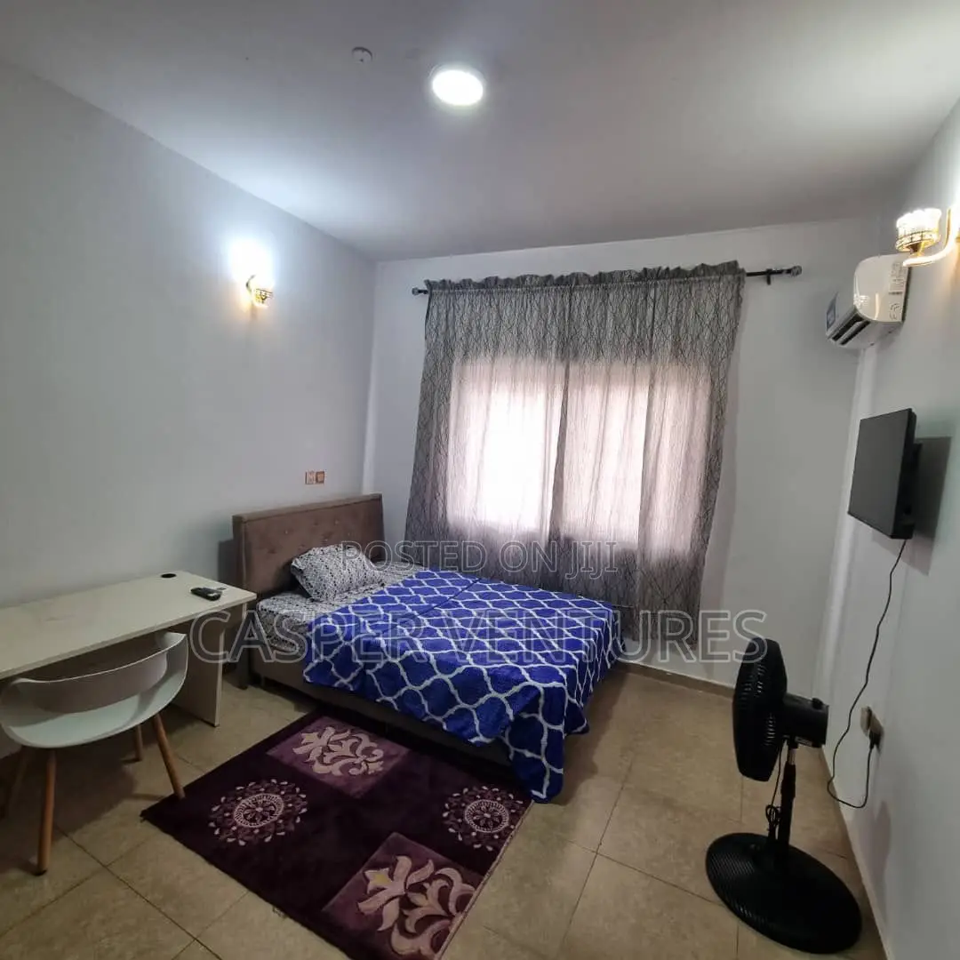 Simple and Classy Apartment in Ikate