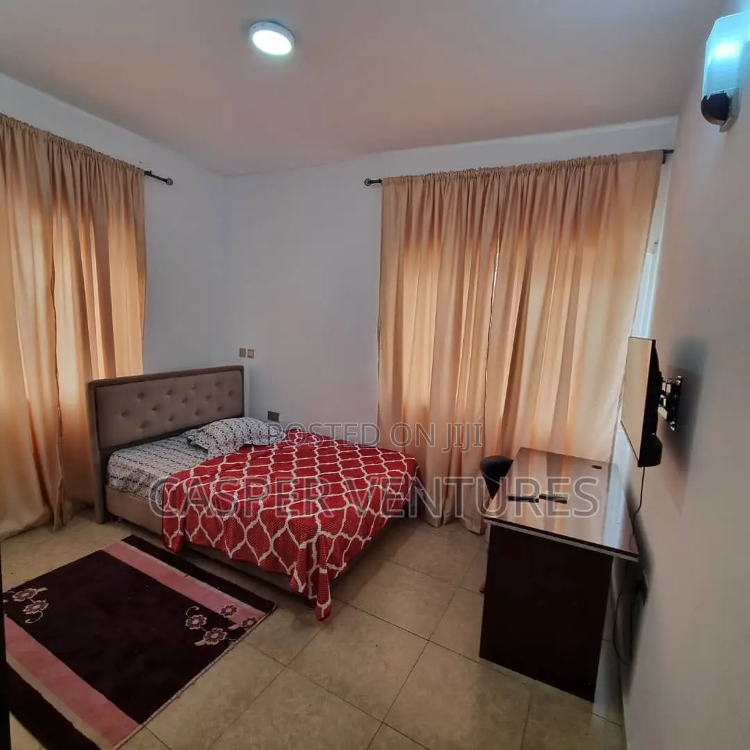 Simple and Classy Apartment in Ikate