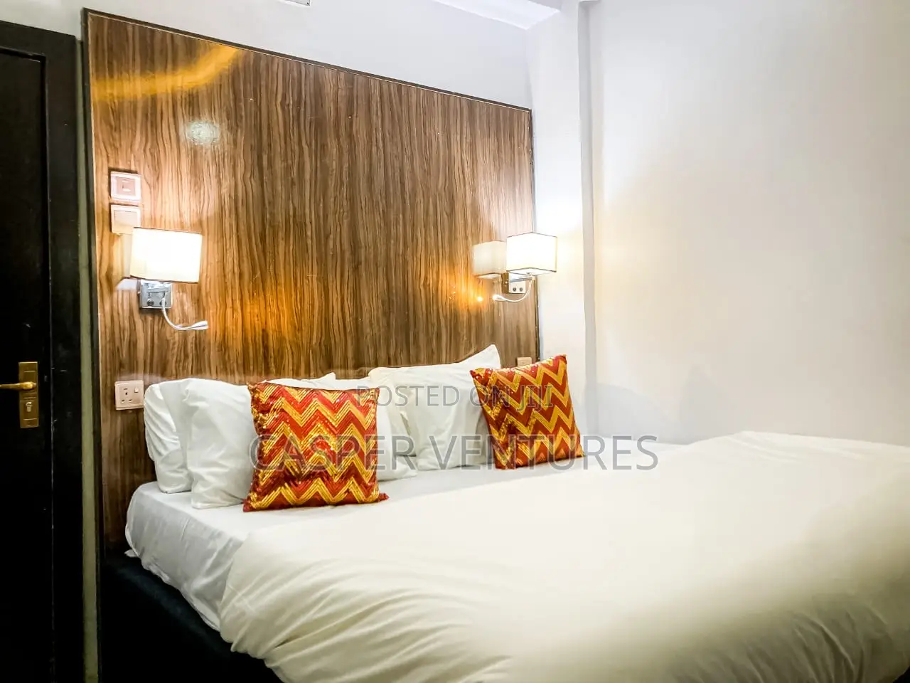 Colorful and Ecstatic Apartment in Lekki Phase 1