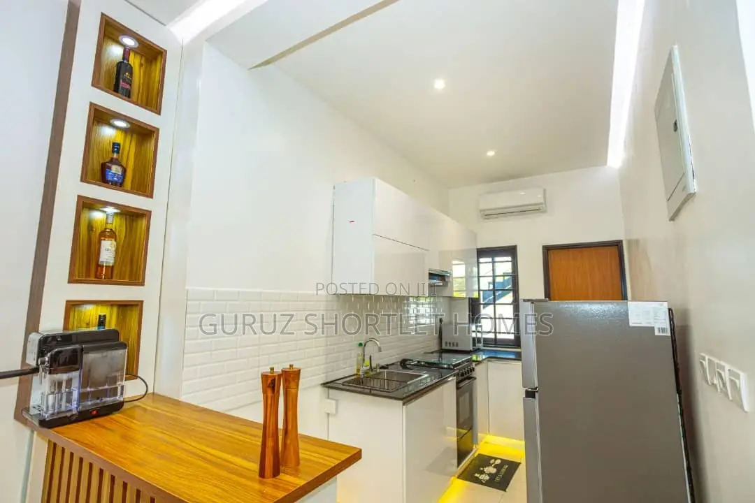 Exquisitely Furniture 2 Bedroom Shortlet Apartment. in Ikeja
