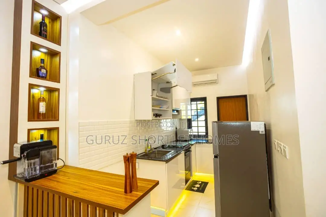 Exquisitely Furniture 2 Bedroom Shortlet Apartment. in Ikeja