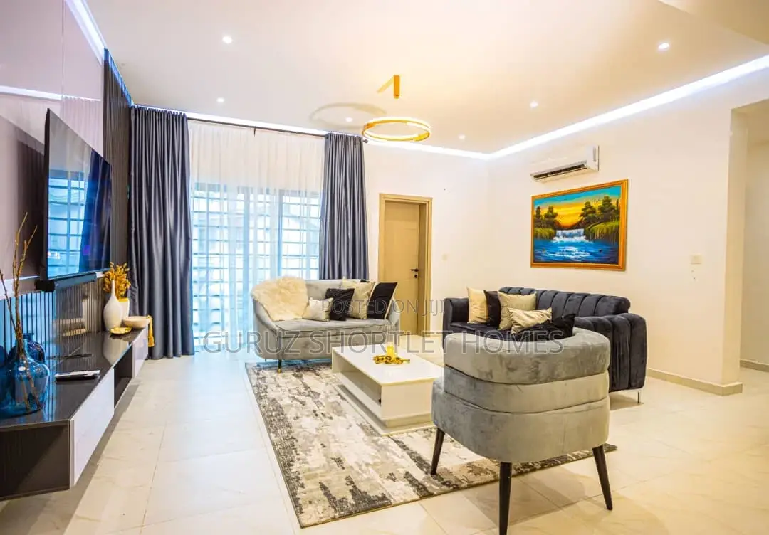New Highly Luxurious 3bedroom Netflix at Adeniyi Jones Ikeja in Adeniyi Jones
