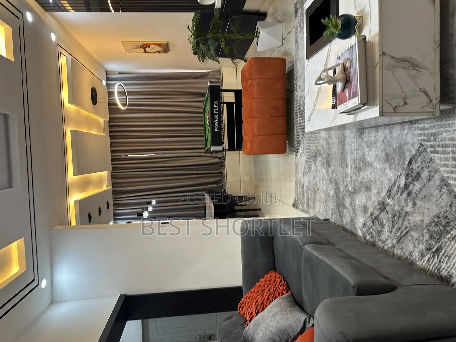 Luxury 1 Bedroom Duplex PS5, Private Swimming Pool,Snooker in Wuse 2