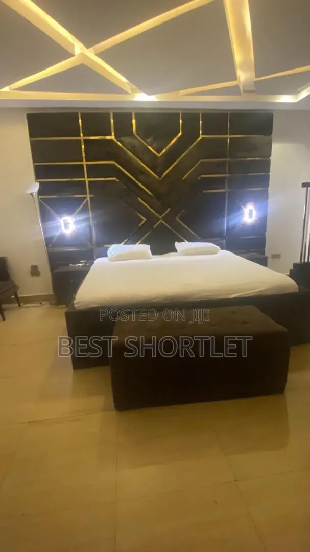 Luxury 4 Bedroom on Promo Lifecamp in Life Camp