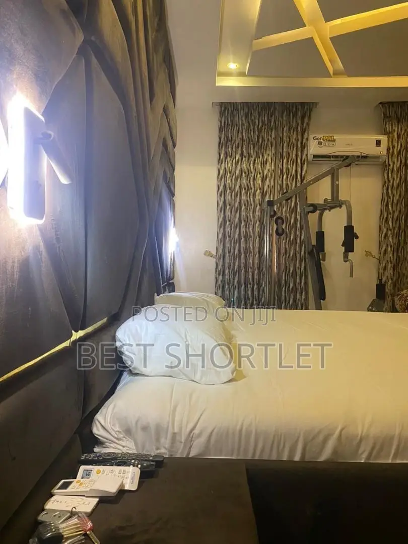 Luxury 4 Bedroom on Promo Lifecamp in Life Camp