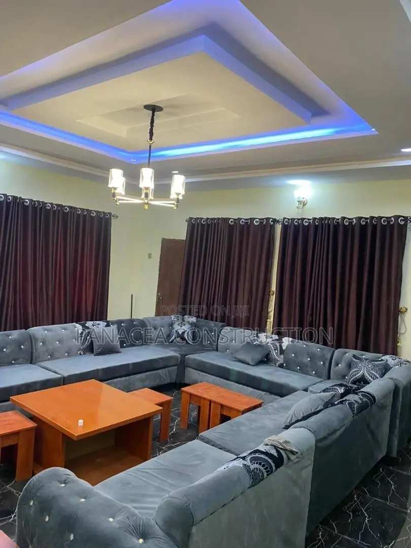 4 Bedroom Flat at Felele,Ibadan for Shortlet in Ibadan