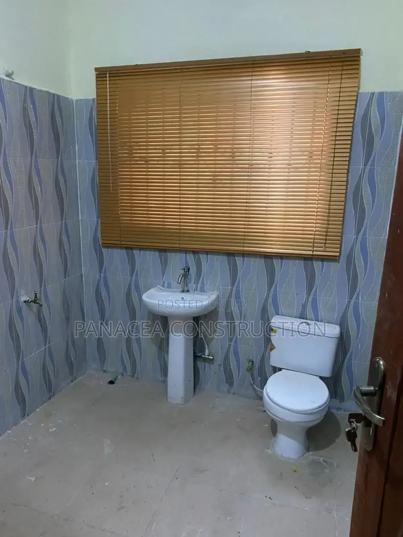 4 Bedroom Flat at Felele,Ibadan for Shortlet in Ibadan