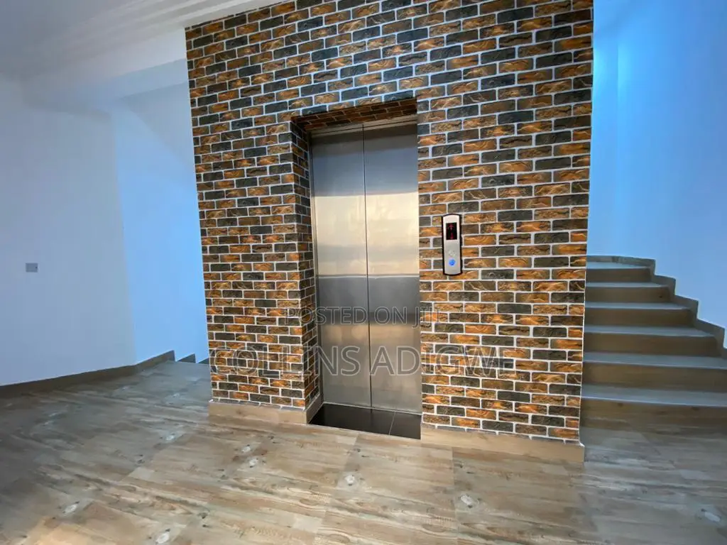 3 Bedroom Shortlet VI in Victoria Island