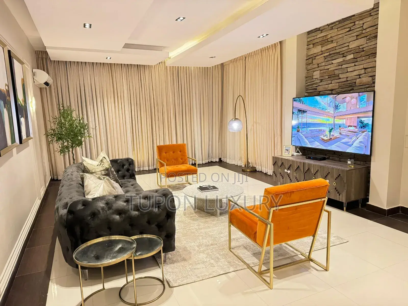 Newly Furnished 2bed Penthouse With Pool, Gym and Snooker in Victoria Island