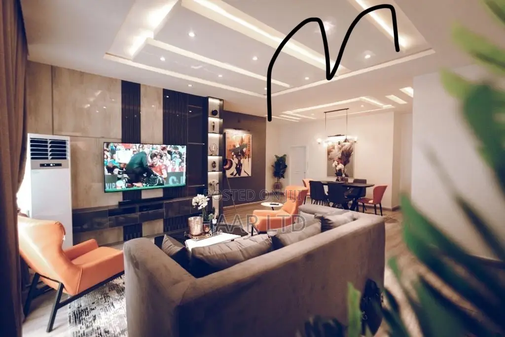 Luxurious 2/3 Bedroom Victoria Island in Ahmadu Bello Way