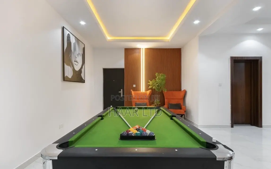 Luxurious 2 Bedroom With Snooker and Ps5 in Lekki Phase 1