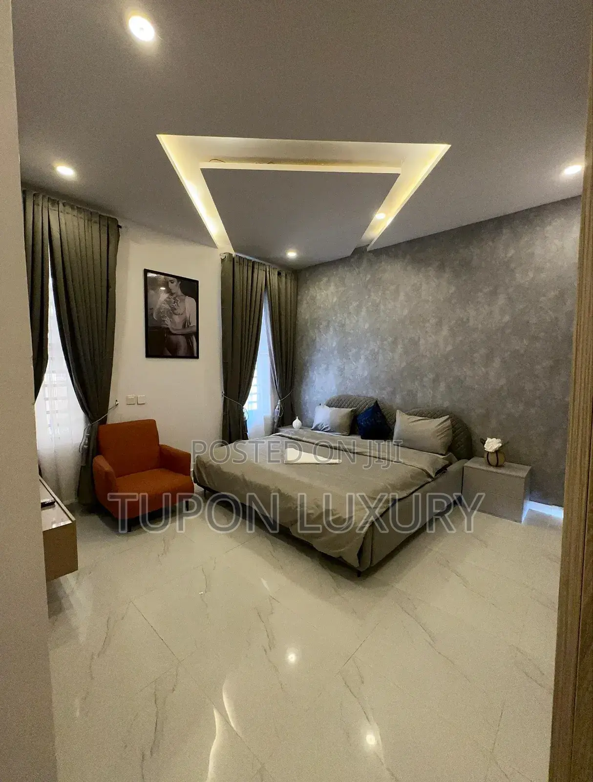 2 Bed Apartment With Private Cinema, Bath Tub Ps5 in Lekki Phase 1