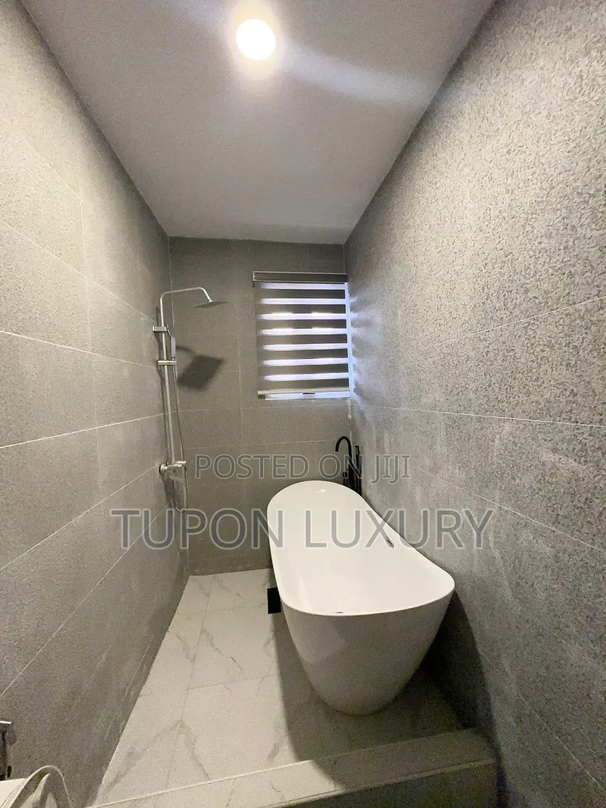 2 Bed Apartment With Private Cinema, Bath Tub Ps5 in Lekki Phase 1