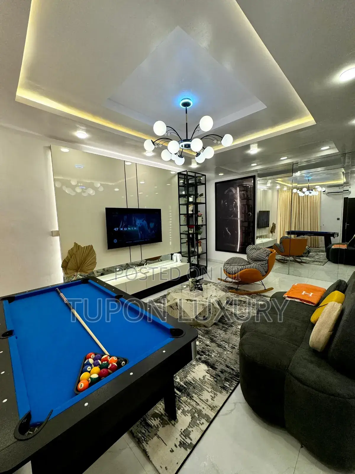 Luxury 2bedroom Apartment With Pool, Gym and Snooker in Ikate