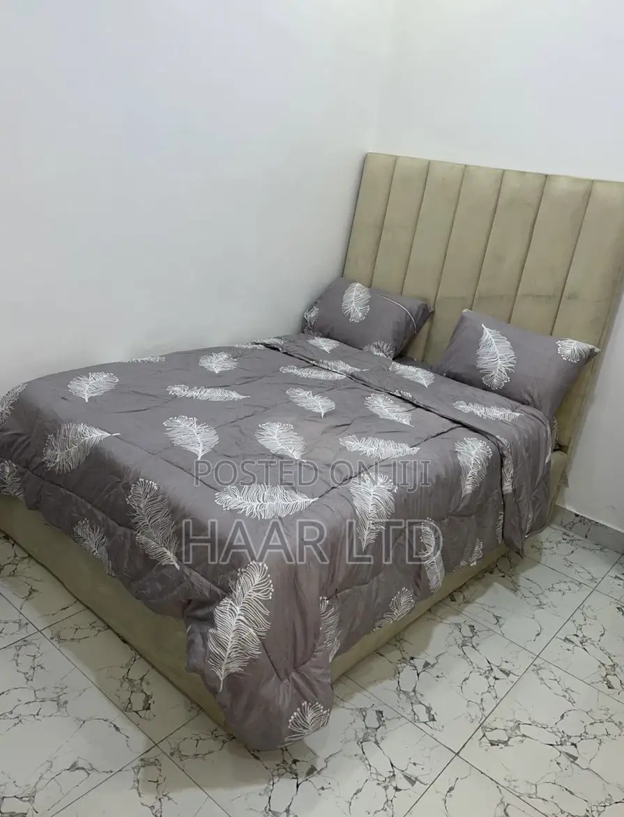 Weekly en-Suited Room With Wi-Fi and Netflix in Agungi