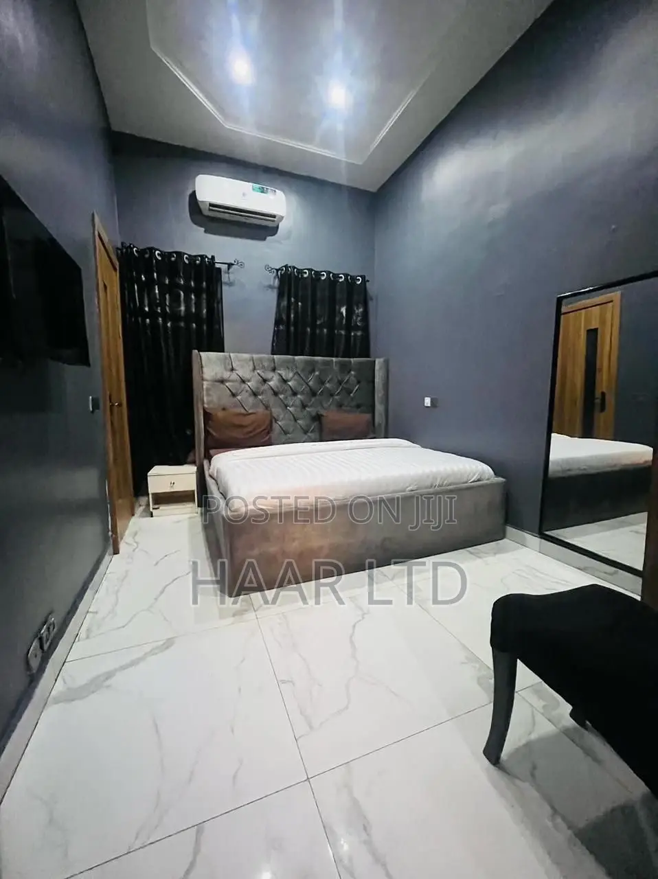 Luxurious 4 Bedroom Stand-Alone King-Sized Party Apartment in Ikate
