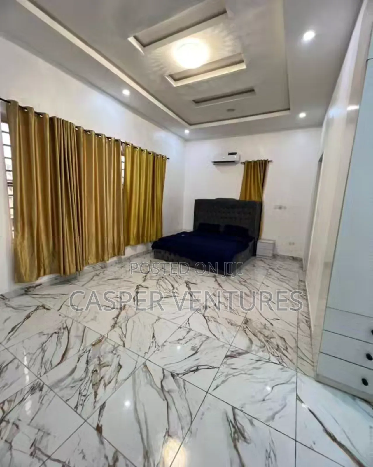 Spacious and Flashy Master Bedroom in Osapa london