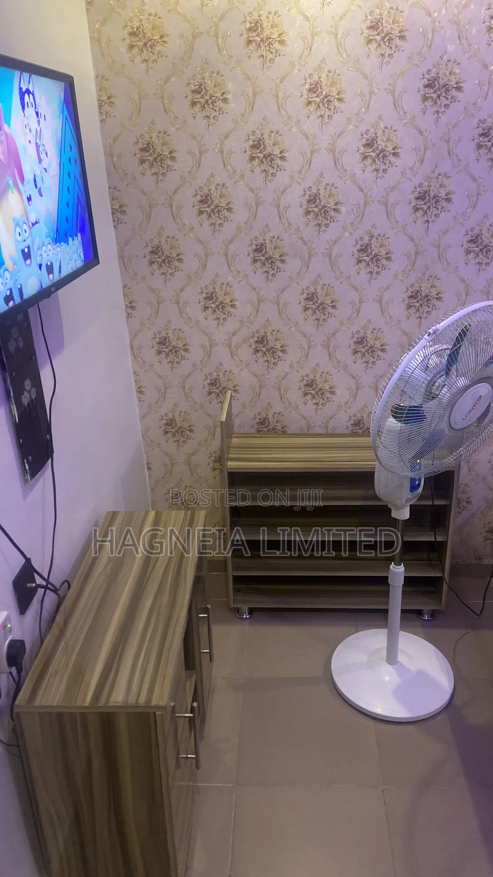24/7 Solar Powered Lusciously Designed Apartment in Abule-Oja