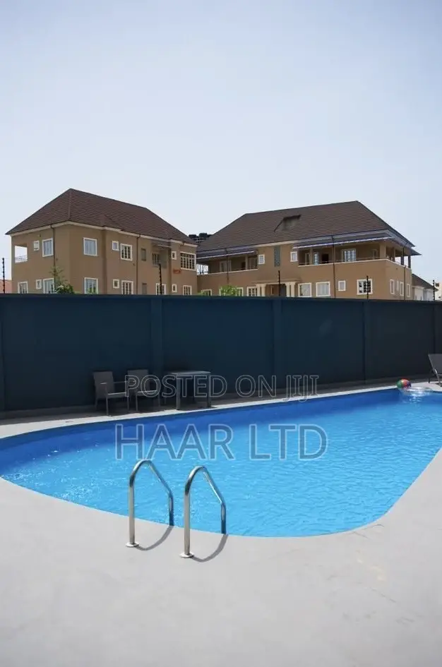 Top Amenities 2 Bedroom With Pool and Gym in Lekki Phase 1