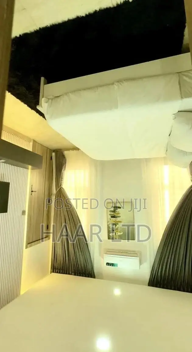 2 Bedroom Apartment With Snooker,Pool and Gym in Lekki Phase 2