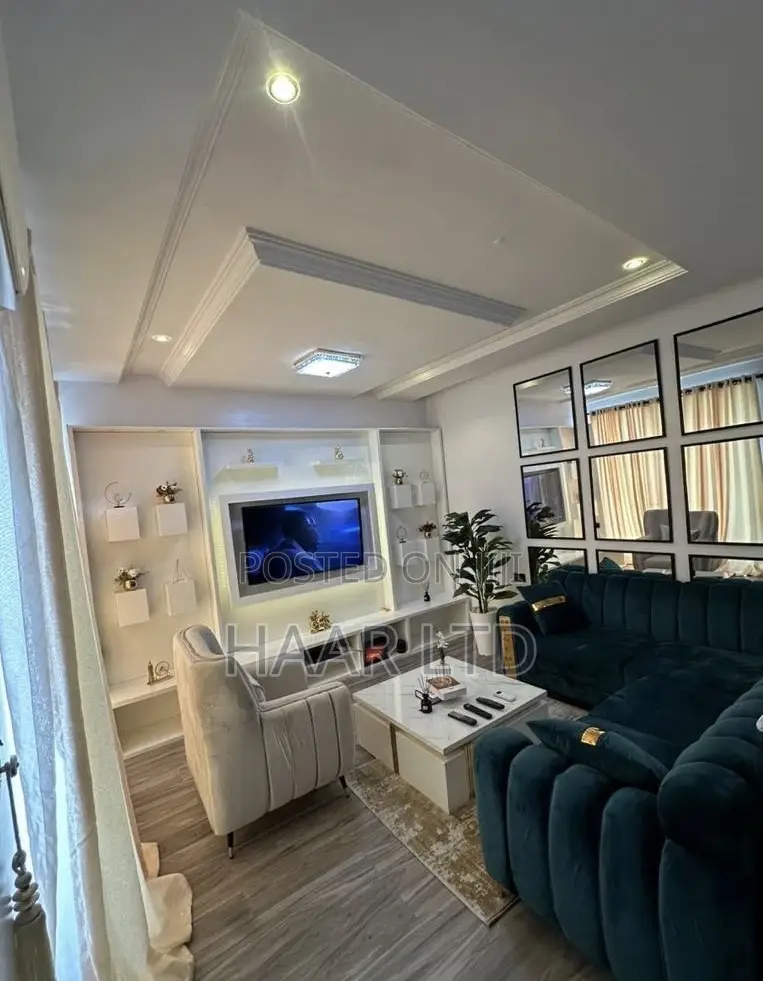 2bedroom Duplex With Private Pool (Can Accept Party) in Lekki Phase 1