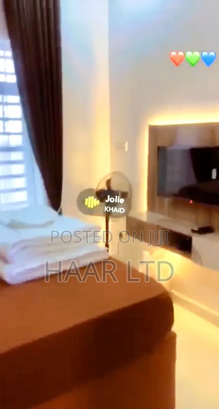 En-Suite Luxury Shared Weekly Apartment Per Week in Lekki Phase 2