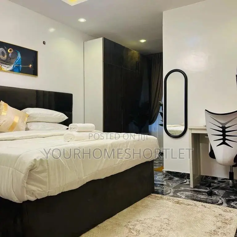 3 Bedroom Duplex With Ps5 in Ikate