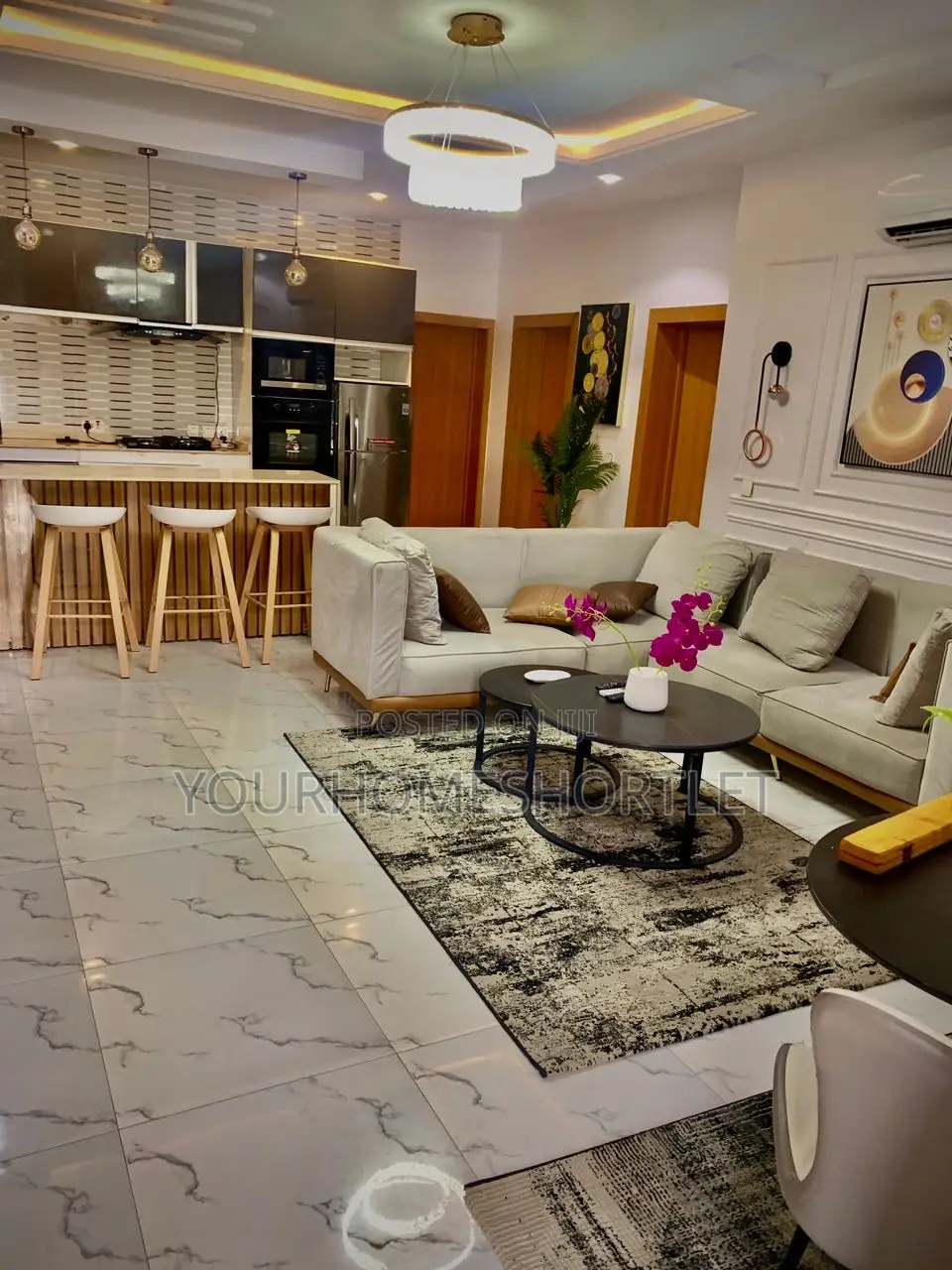 3 Bedroom Duplex With Ps5 in Ikate