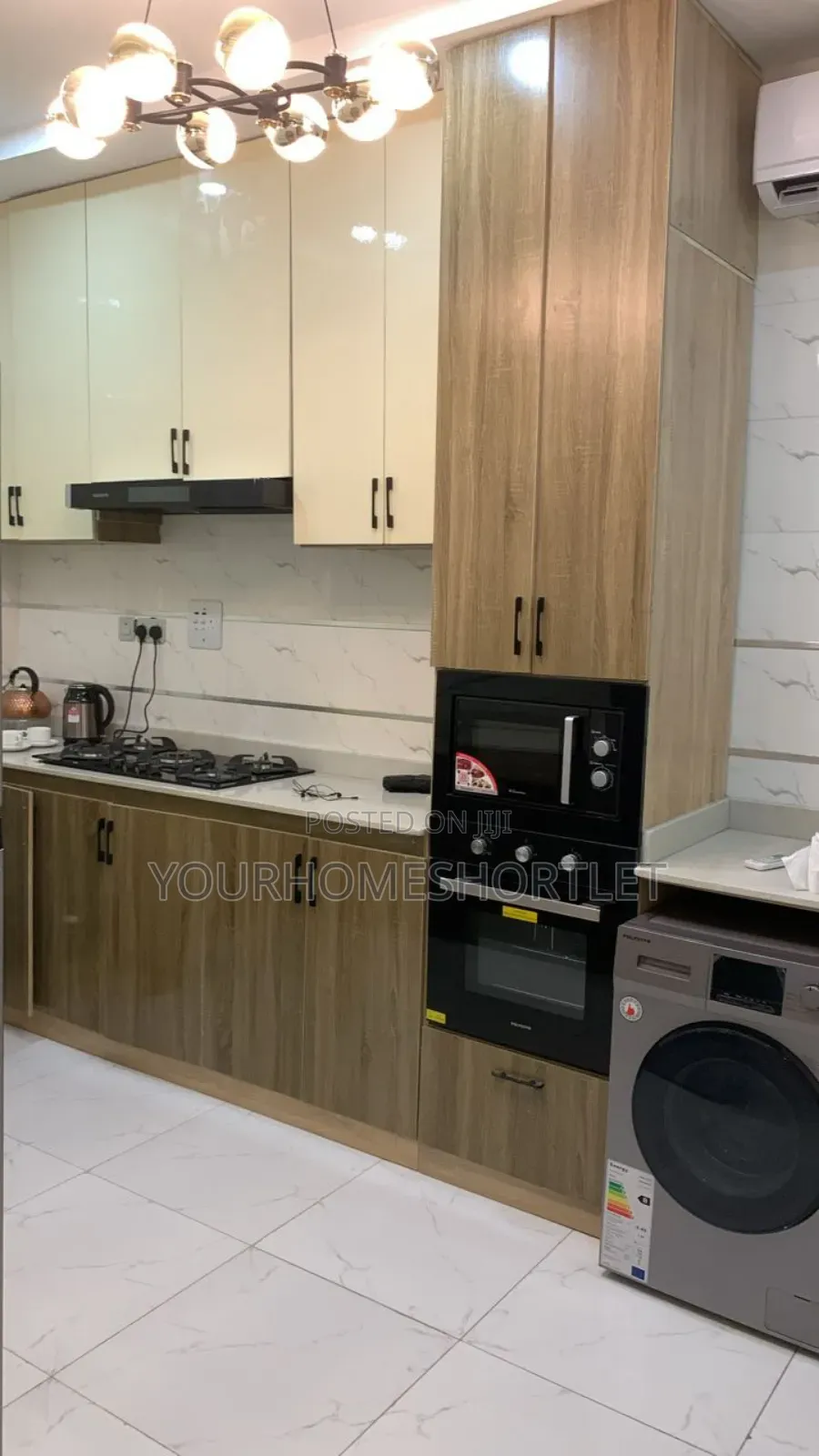 4 Bedroom Duplex With Snooker, Tennis Board, Party Allowed in Chevron