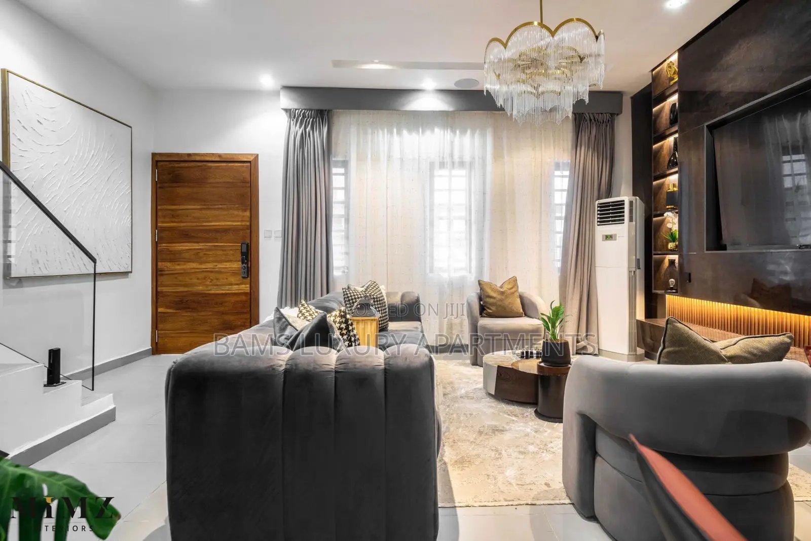 Inviting 4 Beds With Pool in Ikate