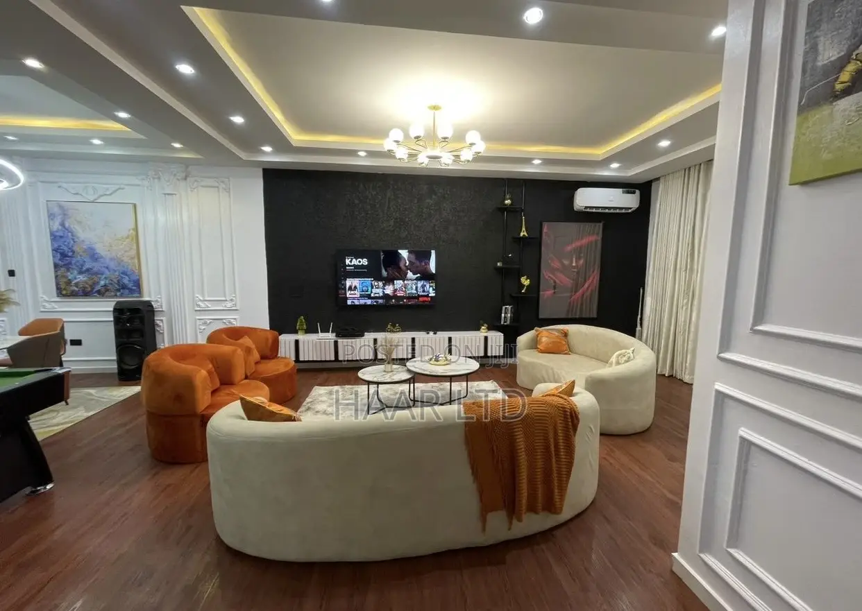 4 Bedroom Seaview Apartment With Pool, Gym and Snooker in Lekki Phase 1