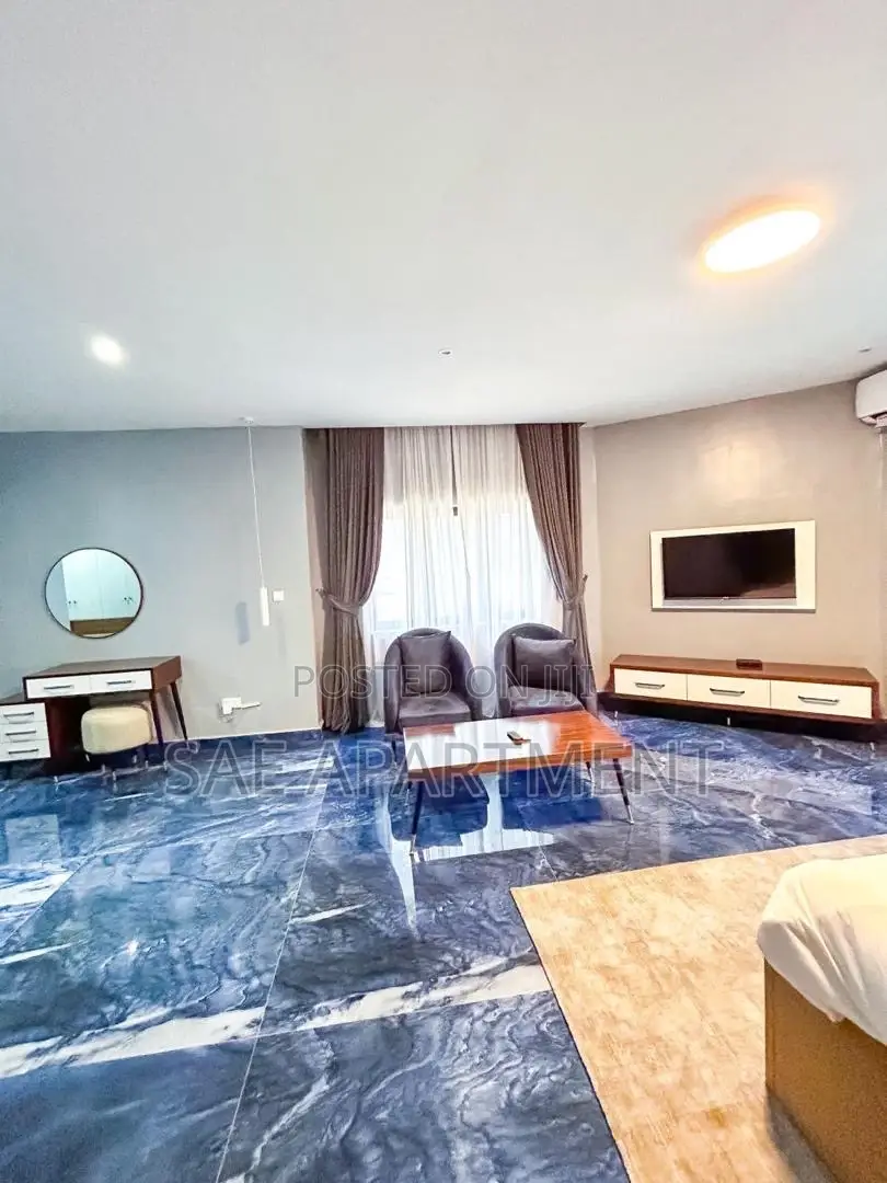 Pleasing Two Bedroom Apartment, Wuse 2 Abuja in Wuse 2
